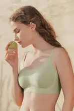 ブラジャー【ワイヤレス・ジェルサポート・薄型・ストラップ付き】