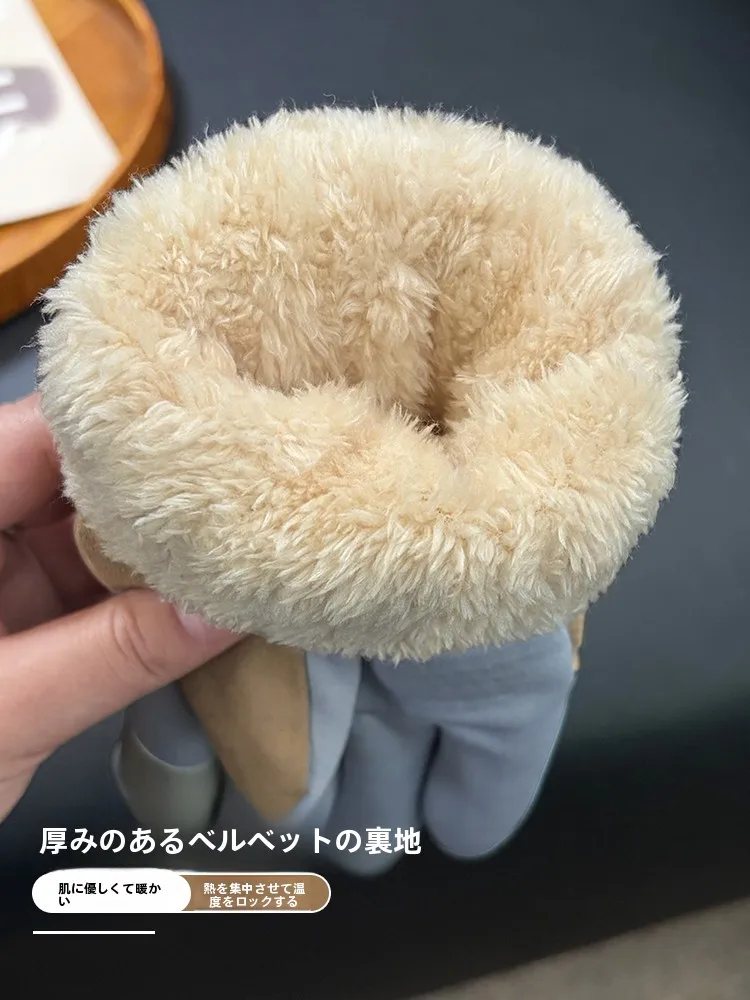 冬用レディースサイクリンググローブ：防寒・防風・タッチパネル対応の実用性を検証