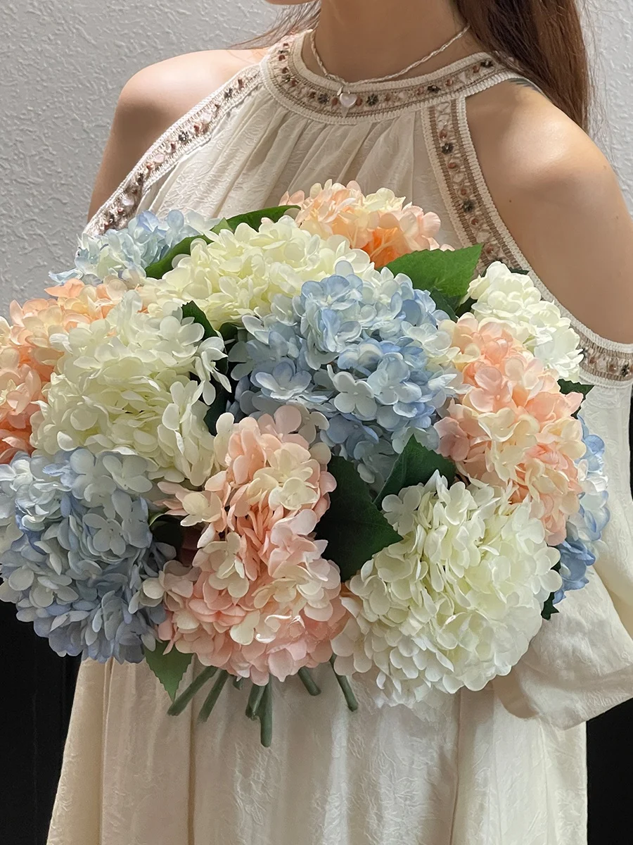 高級アジサイの造花：法式風インテリアに最適な仿真花の選択肢