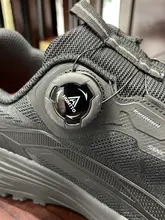 秋用アウトドアカジュアルシューズ【男女兼用・回転ボタン・ハイキング用】