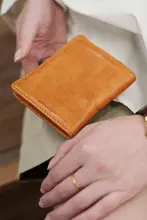 葱木 植鞣牛革 二つ折り財布【薄型・男女兼用・ショート・軽量】