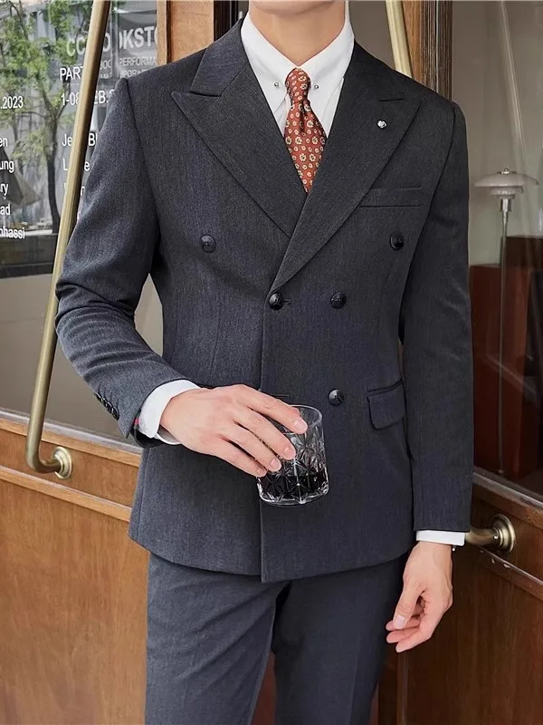 5000円で買える高級品 男性 とは？ダブルブレストスーツの本質と、なぜ30代のビジネスマンに最適なのか