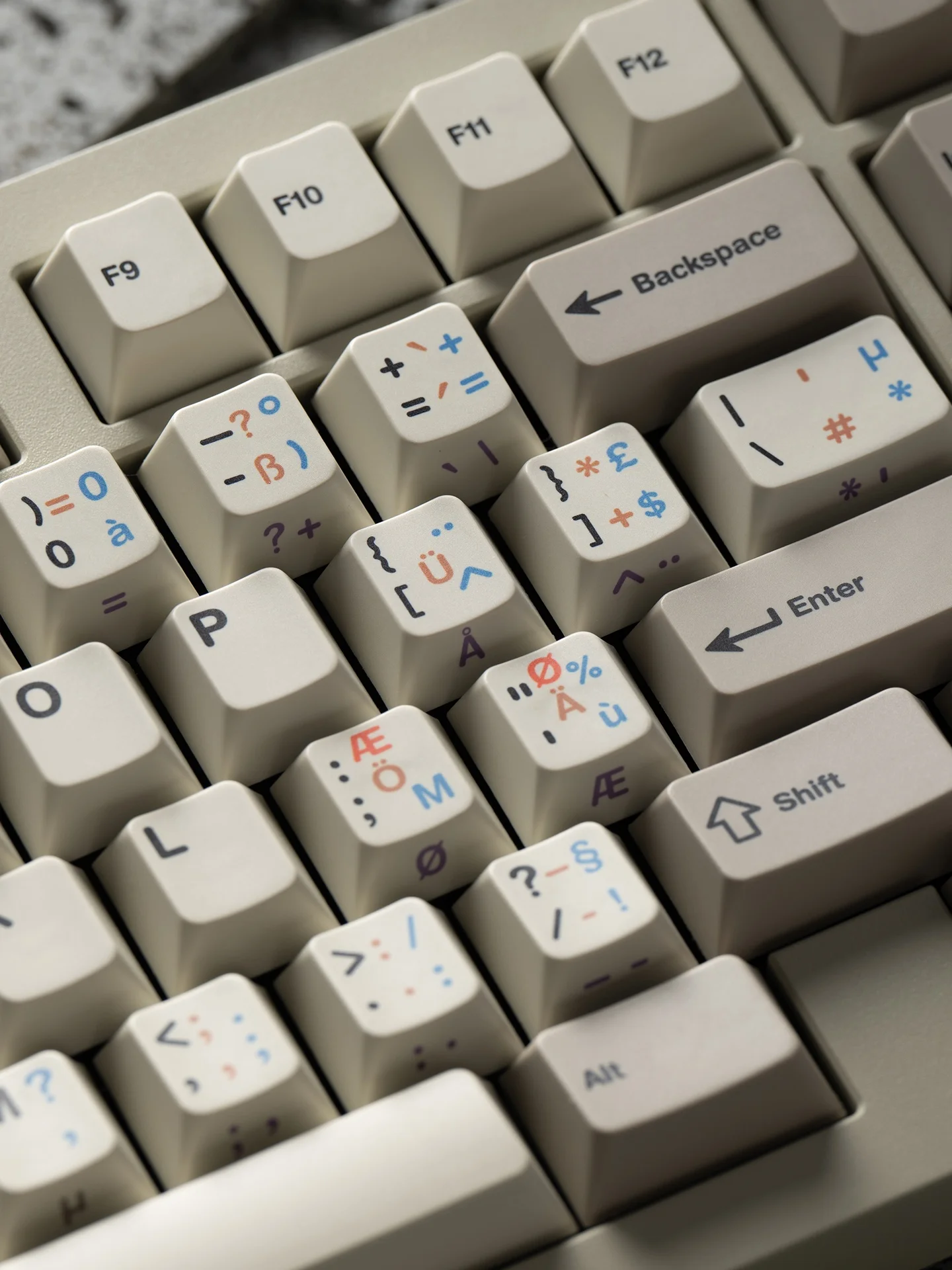タッチパネルキーボードを選ぶべきタイミングは？
