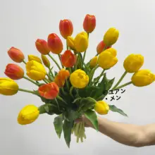 手触りの良い保湿加工のチューリップ風造花【インテリア装飾・ピンクの花束・リビングデスク用】