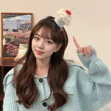 ふわふわケーキデザインのヘアクリップ【サイドクリップ・女性用】