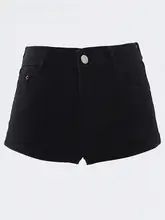 ブラックデニムショートパンツ【低ウエスト・タイトフィット・Aラインデザイン】（セットアップ対応）