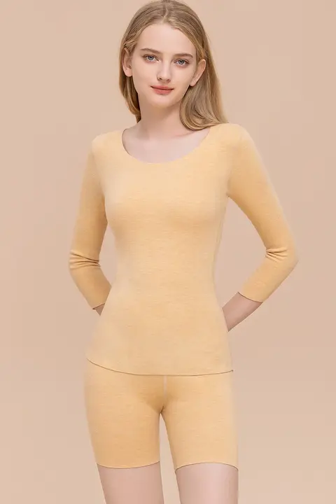 無痕で安心！防走光仕様の保温パンツ【冬用・ドレスやウェディング写真用・短パン】