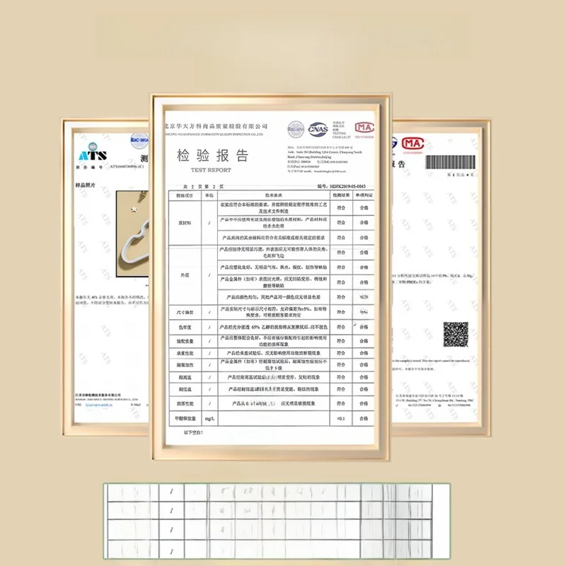 滑り止め付き 1.5倍ハンガーと8連ハンガーの実用性：子供用厚手ハンガーの使い方と性能比較