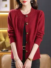 春秋用の薄手ニットカーディガン【短丈・気品あるデザイン・極上の柔らかさ】（セットアップ対応）