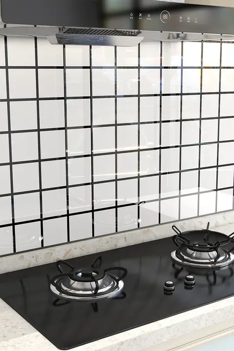 黒白チェック模様のキッチン収納パネル【防油・防水・湿気対策】