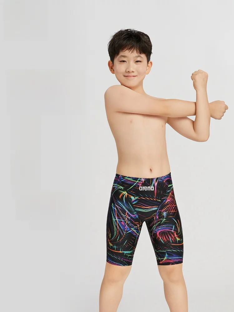 アリーナ 高速水着：青少年用競技用水着の実際の性能と使い方
