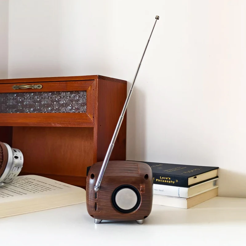 高音質  レトロデザインBluetoothスピーカーJY81：ミニサイズで家庭と外出シーンに最適な音響ソリューション