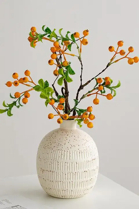 おしゃれな陶器製花瓶【インテリア・高級感・造花付き】