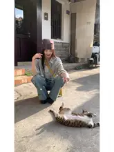 春夏用のゆったりとしたチェック柄シャツ【女性用・襟付き・カジュアル】