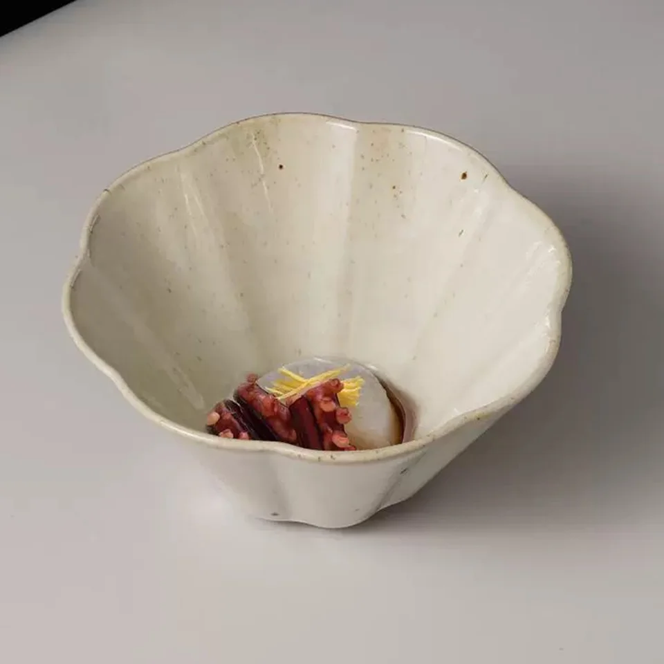 デザイン八角形花型ボウル【レトロな麻点・フルーツサラダ・中華火鍋用・野菜用】