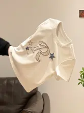 刺繍入りラウンドネックショートスリーブTシャツ【女性用・フィットデザイン】