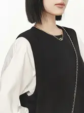 モダンなデザインのブラック＆ホワイトパネルロングスリーブワンピース【秋用・ゆったり・通勤・スリット入り】