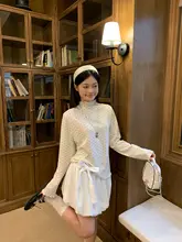 杏色ドット柄ハイネック袖付きTシャツ【レディース・ギャザー付き・秋用・インナー】