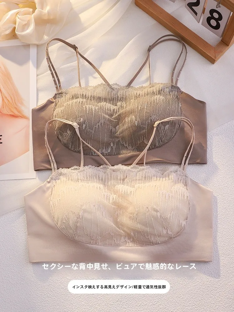 レース付きマルチウェイブラ：ノンワイヤーで美しい背面デザインと通気性を実現