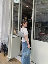 リボンデザインのフリルブラウス【ガーリー・長袖】
