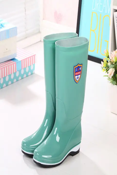 防滑の女性用ロングレインブーツ【ファッショナブル・高筒・水に強い】