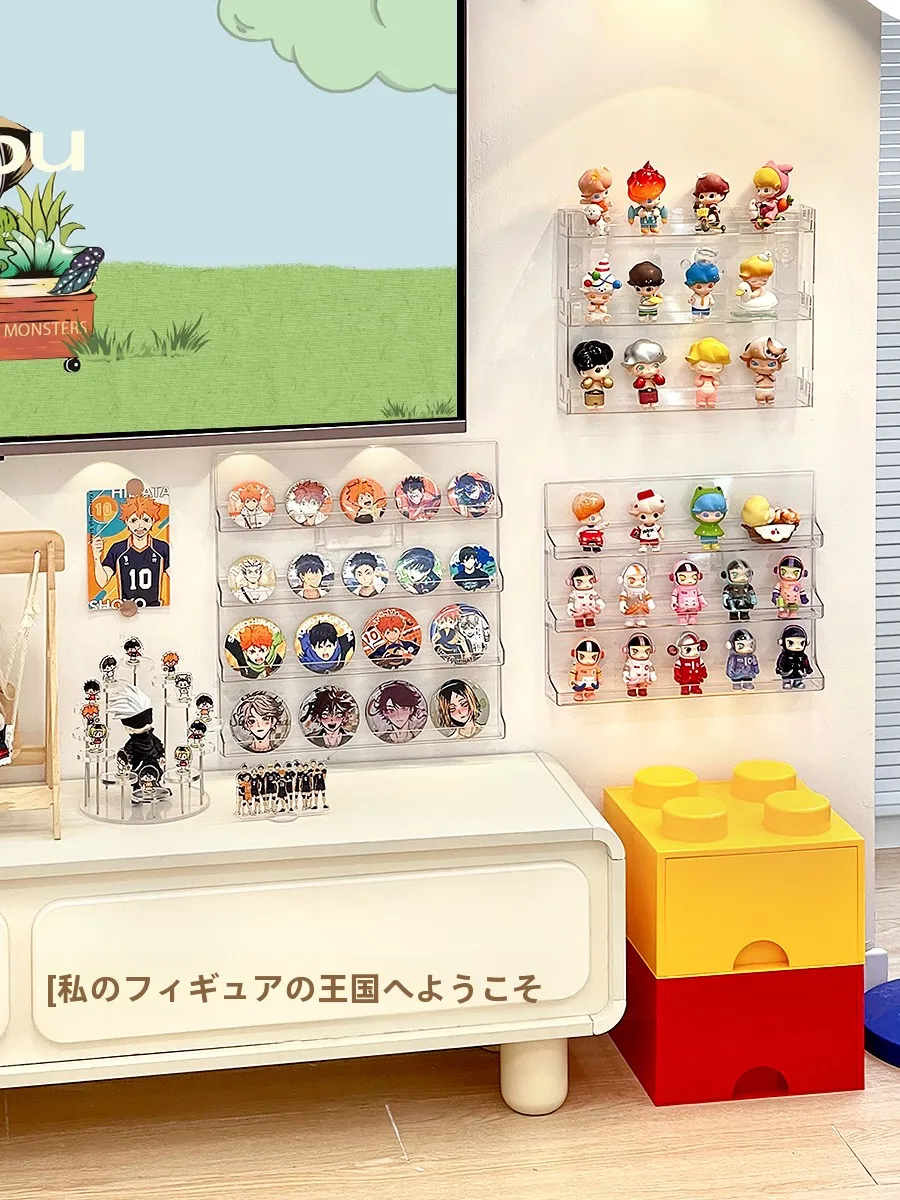壁掛けマルチディスプレイラック：アクリル製多層 収納の実用性と設置ガイド