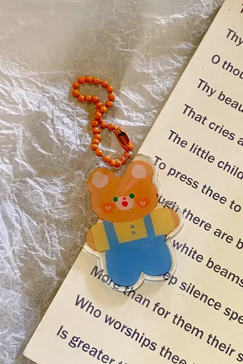 かわいいカートゥーンクマのキーホルダー【学生向け・クリエイティブ・肩掛けストラップ】