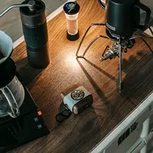 ハンドメイドのパンク風レトロイヤフォンケース【Apple AirPods対応・本革仕上げ・高級感】