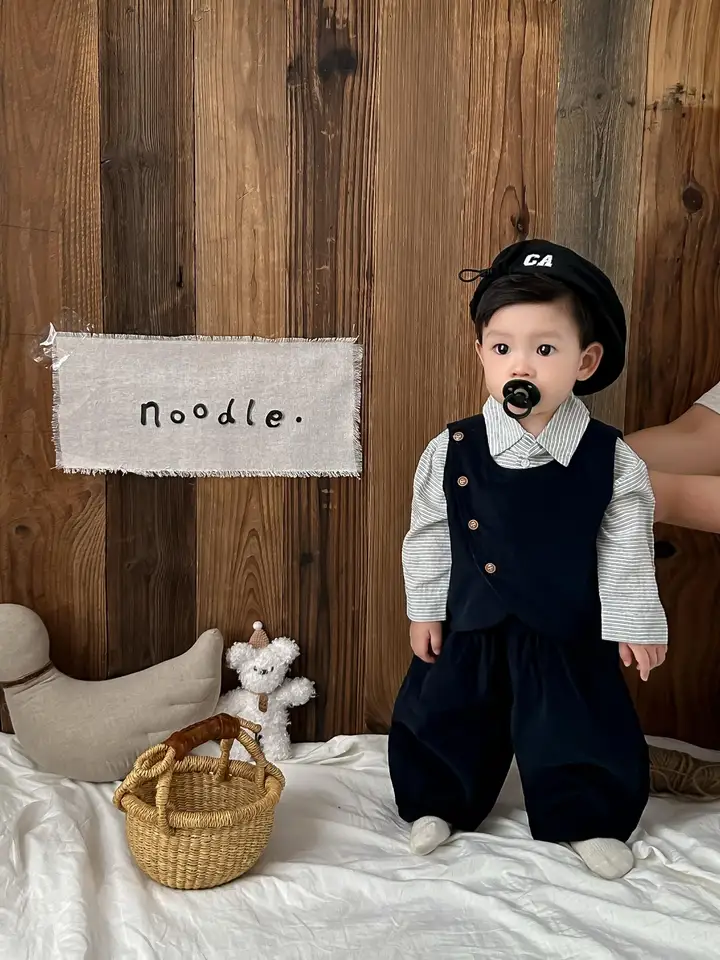男の子用春秋ベスト付きシャツとジャケット【フォーマルな衣装・子供用】（セットアップ対応）