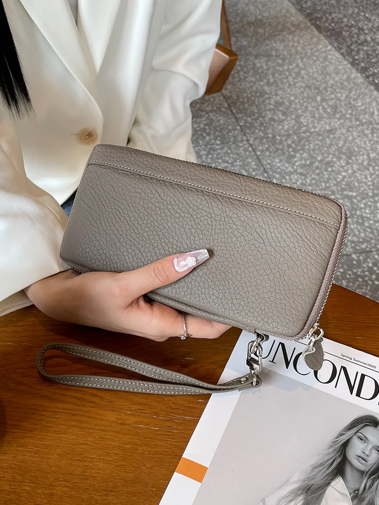 長財布 フラップ とは？本革製長財布の実用性と使い分けのガイド